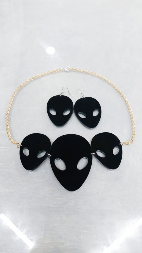 Collar aliens 👽💚 3D - Imagen 2