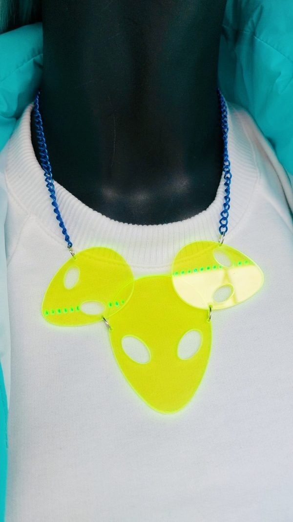 Collar aliens 👽💚 3D - Imagen 3